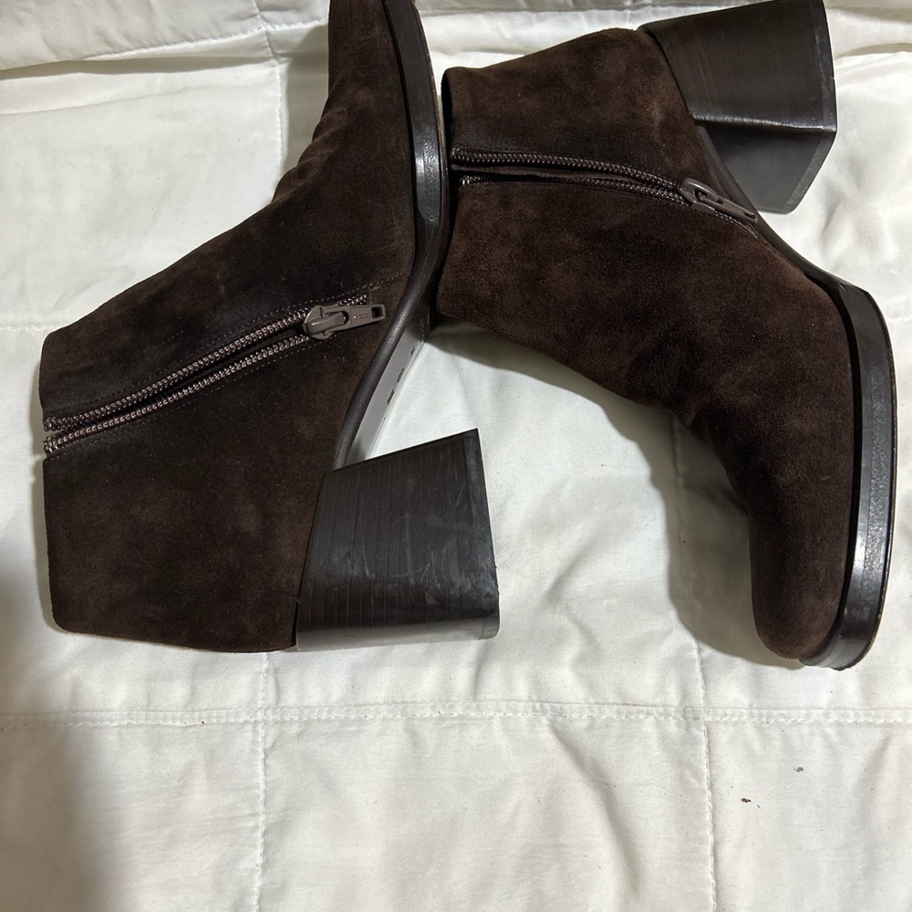 Via Spiga Dark Brown Suede Ankle Boots - Picture 5 of 8